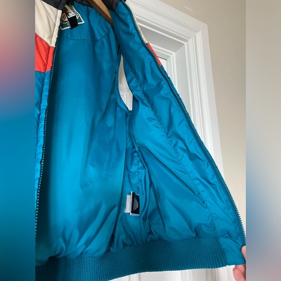 Volcom Stone Cloud Youth Size Medium Puffer Puffy Vest Kids Retro Look - Picture 9 of 12